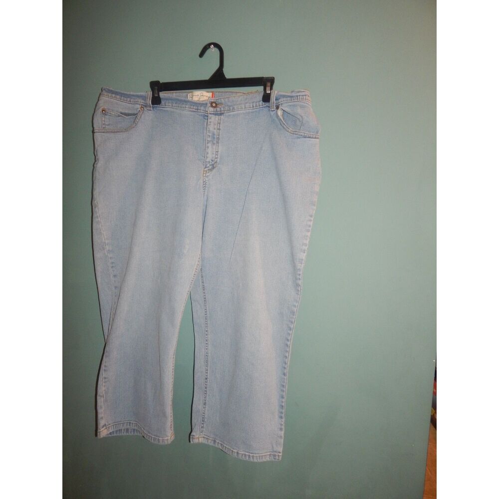 French Laundry Sport Women’s Plus 22W Light Wash Cropped Denim Jeans Capri Pants